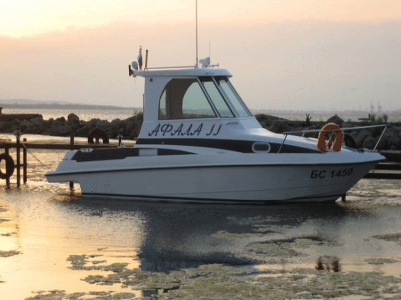 MOTOR BOAT SELLER`s OWN PRODUCTION